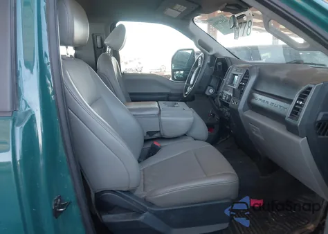 2021 Ford F-250 Xl из США, поврежденный, VIN 1FTBF2A67MEC63116